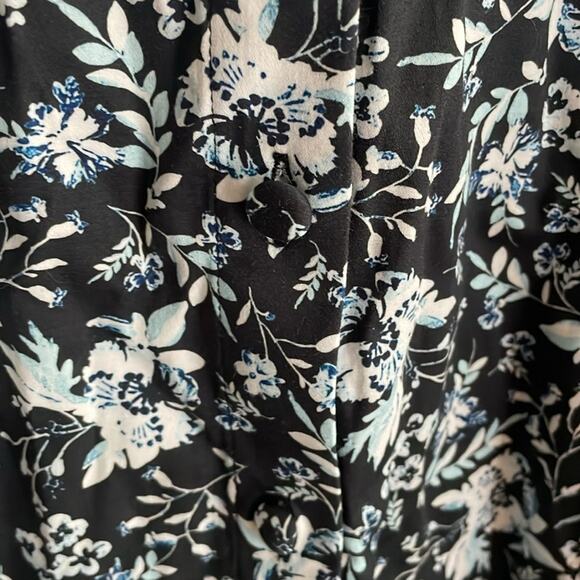 ERDEM x UNIVERSAL STANDARD Kalina Ruffle Shirt Chambray Bud Floral - Picture 12 of 16